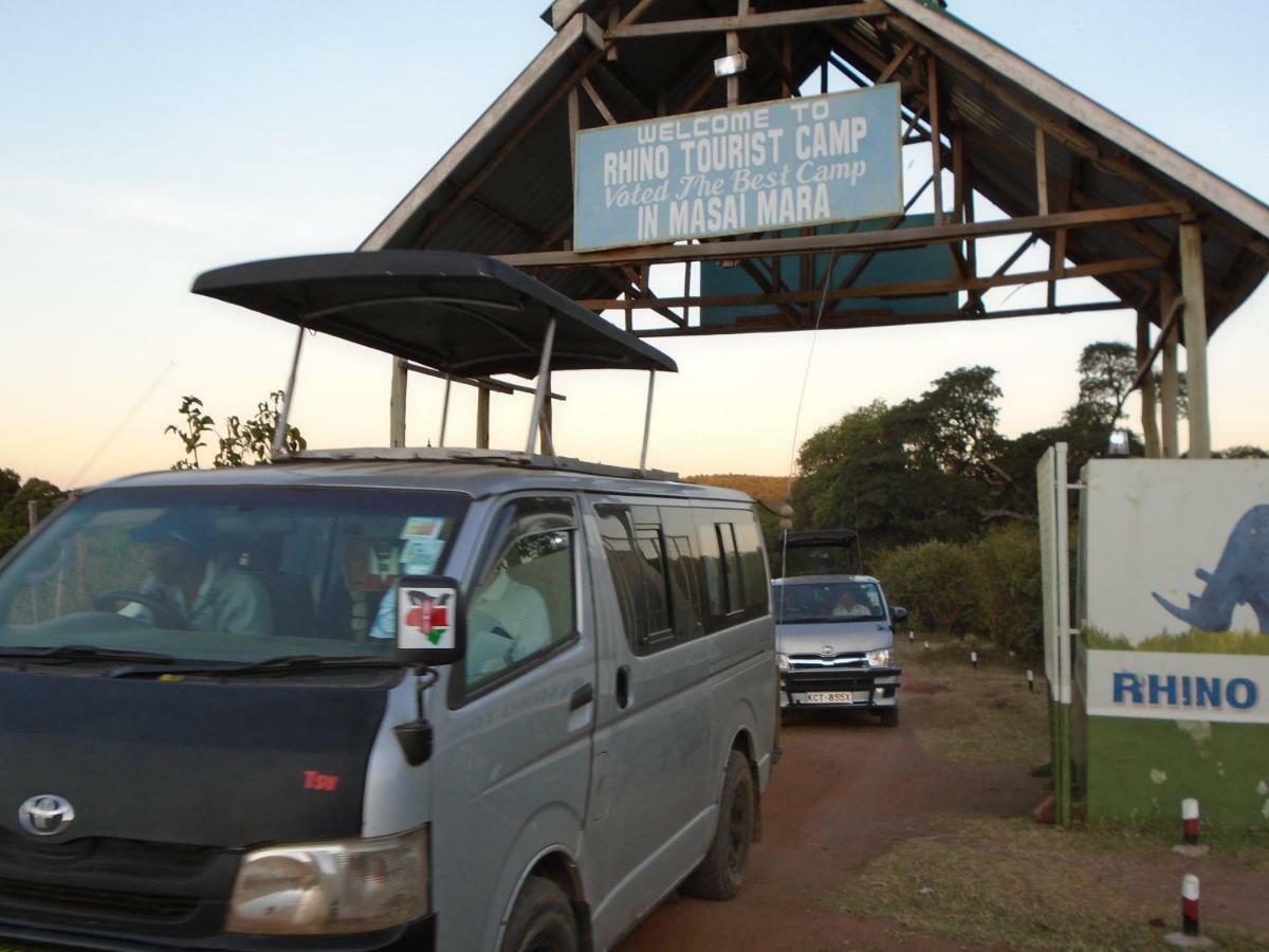 Rhino Tourist Camp Hotell Ololaimutiek Eksteriør bilde