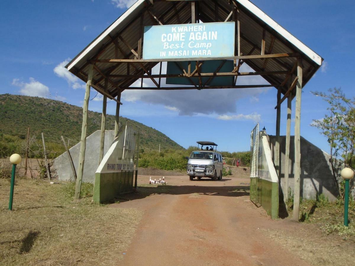 Rhino Tourist Camp Hotell Ololaimutiek Eksteriør bilde